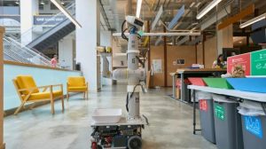《​谷歌母公司重启家用机器人项目，用AI赋予机器人自学能力》